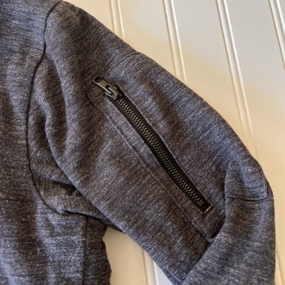 3/$25 SALE Urban Pipeline Boys XL Gray Full Zip Hoodie Faux Fur Lined Sweatshirt - Picture 3 of 9